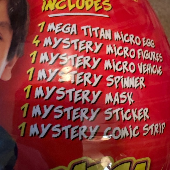 Ryan's World The Movie Mega Microverse Medium Mystery Egg Toy with Figure - Picture 6 of 6